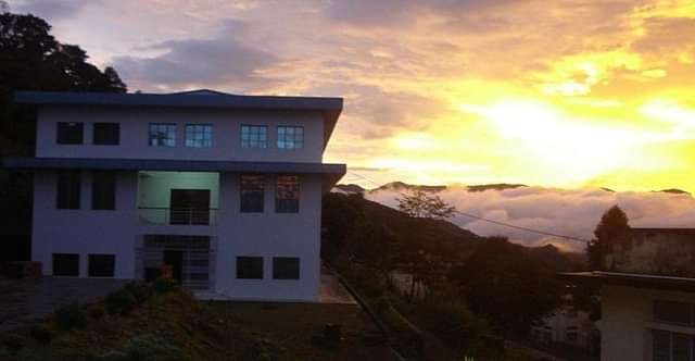 Sazolie_College